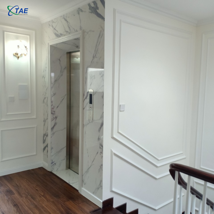 Thang inox cửa tim