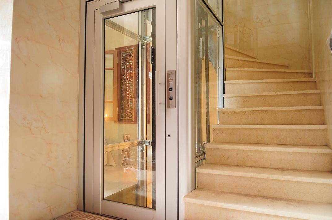 thang-may-mini-gia-dinh-dep-1 thang-may-mini-gia-dinh-dep-1